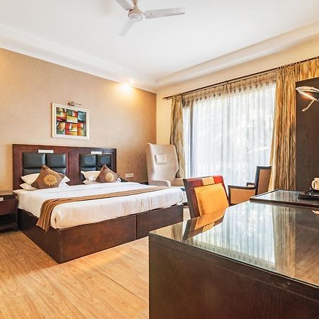 Royal Residence Mg Road Gurgaon Exterior foto